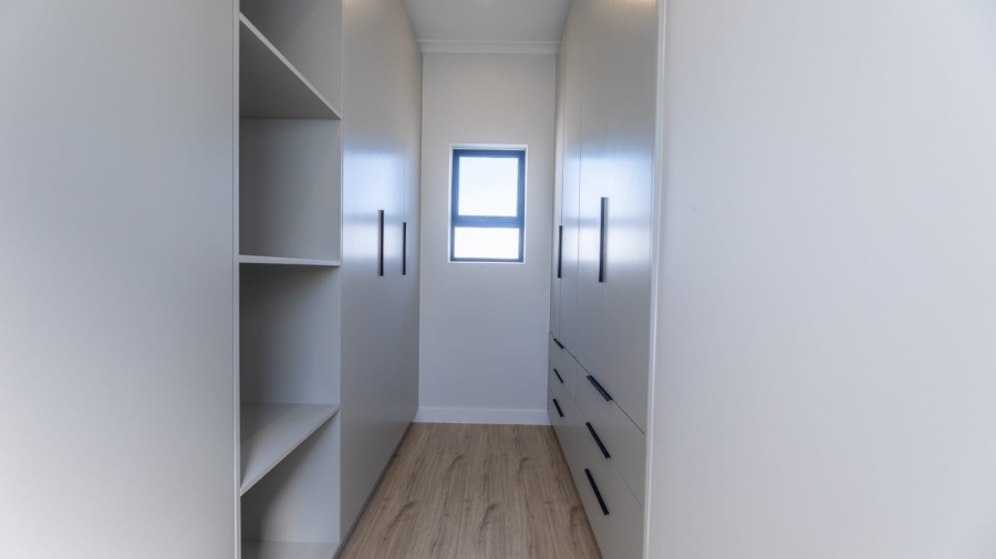 4 Bedroom Property for Sale in Sandown Western Cape